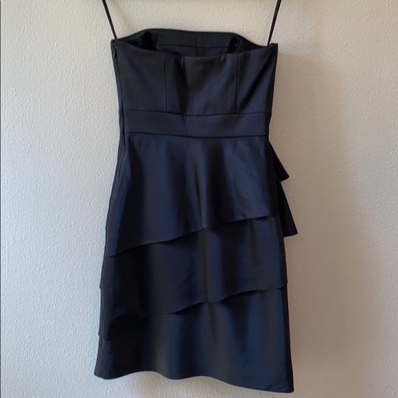 White House‎ Black Market | strapless black dress - Picture 5 of 6